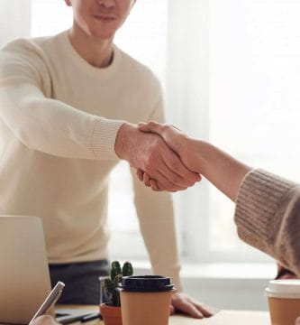 CRM software is nowadays essential to be able to develop a good commercial management and have an excellent relationship with your customers. Software CRM y la relación con tus clientes