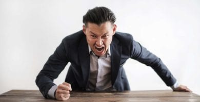 9 Biggest Mistakes made by Companies in the New Commercial Network Policies 5 Errores de las empresas, mistakes